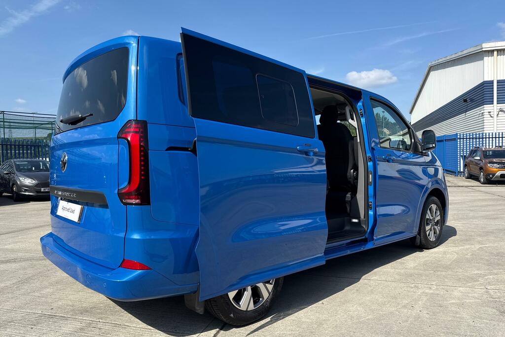 Volkswagen E-Transporter T32 Panel Van Commerce Pro Swb 218 Ps 65 Kwh Elect #30