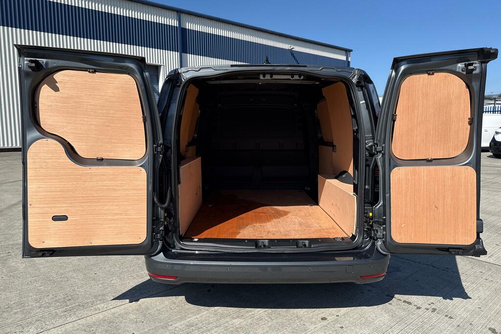 Volkswagen Caddy Maxi 2.0Tdi 122Ps C20 Cargo Commerce Pro-tech Pack Pro Grey #31