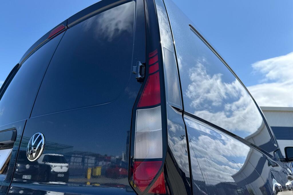 Volkswagen Caddy Caddy 2.0 Tdi 102Ps Commerce Plus Van Tech Pack Blue #18