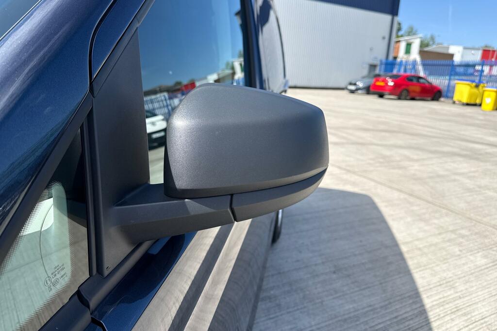 Volkswagen Caddy Caddy 2.0 Tdi 102Ps Commerce Plus Van Tech Pack Blue #20