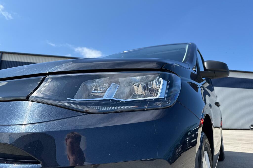 Volkswagen Caddy Caddy 2.0 Tdi 102Ps Commerce Plus Van Tech Pack Blue #19