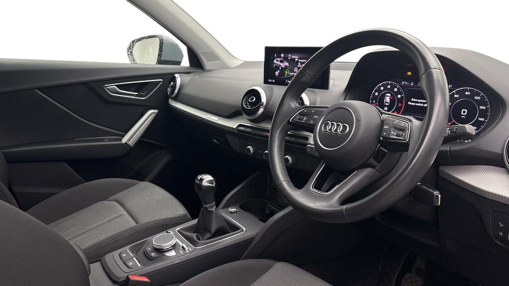 Audi Q2 Tfsi S Line White #6