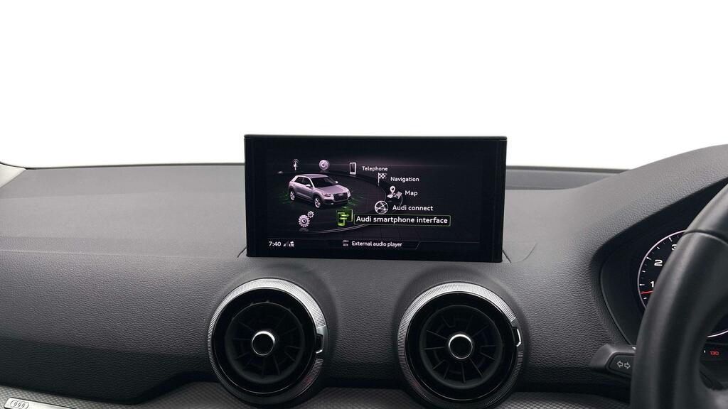 Audi Q2 Tfsi S Line White #8