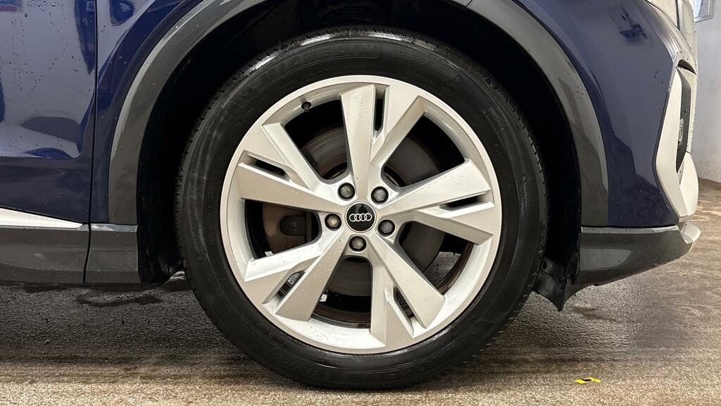 Audi Q4 E Tron Estate White #5