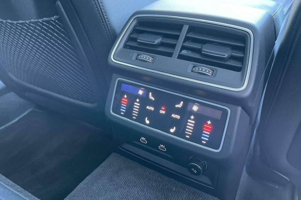 Audi A6 Avant S Line Blue #28
