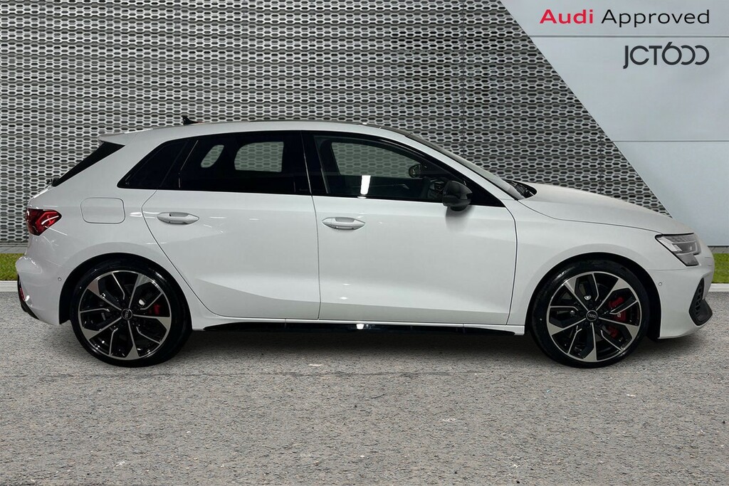 Audi S3 Black Edition Tfsi 333 Ps S Tronic Red #4