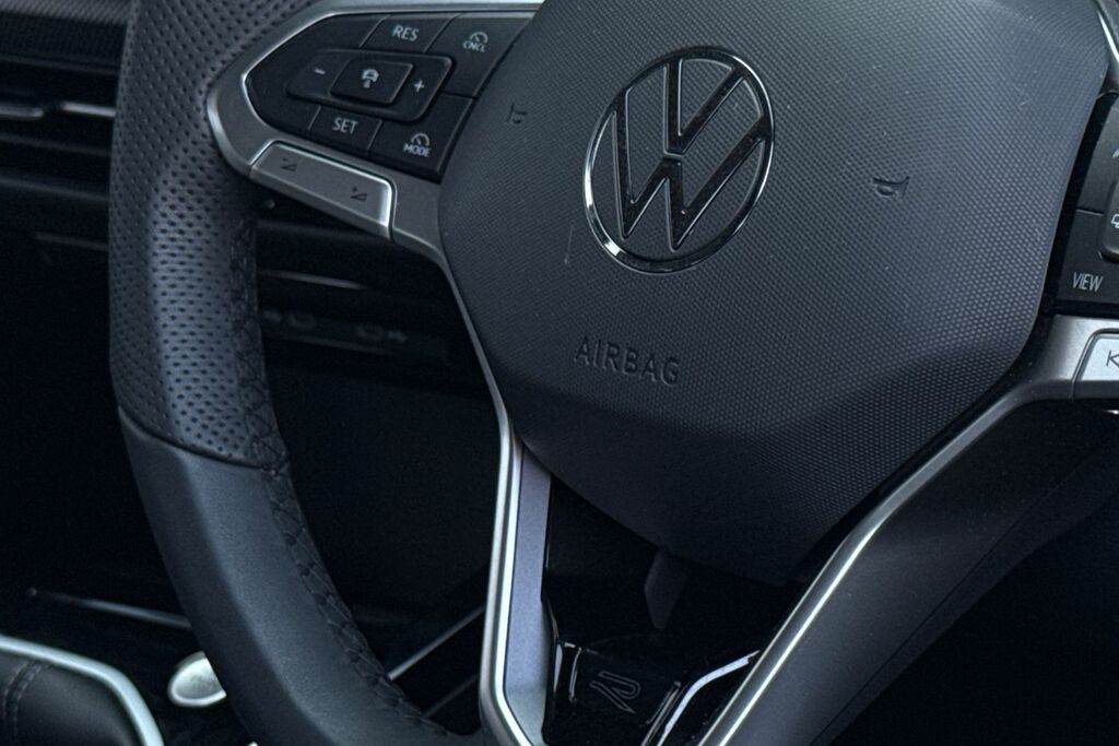Volkswagen Golf R White #40