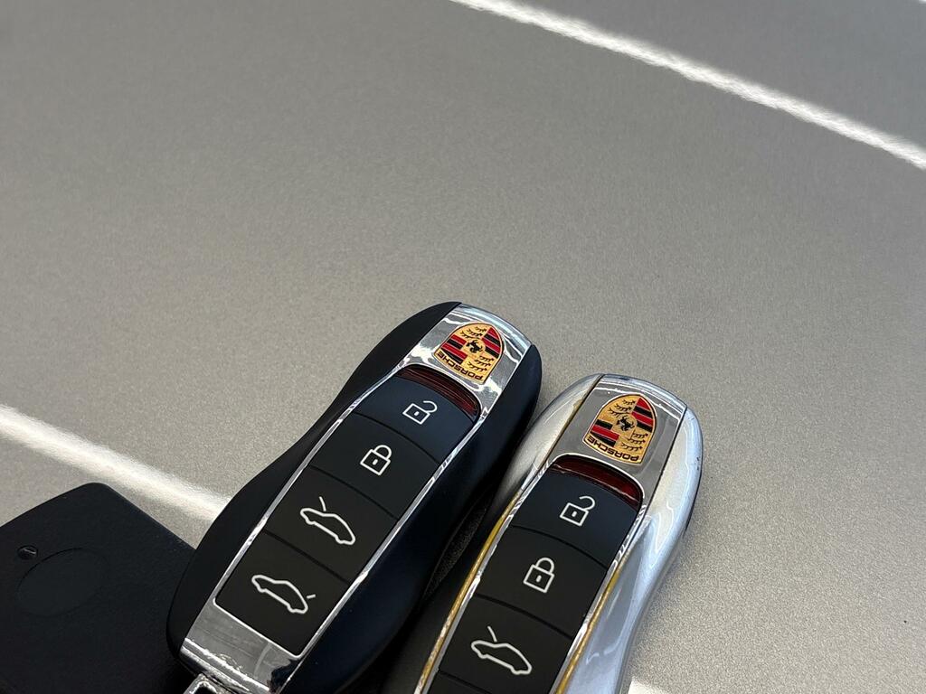 Porsche 718 Cayman Rs Grey #45