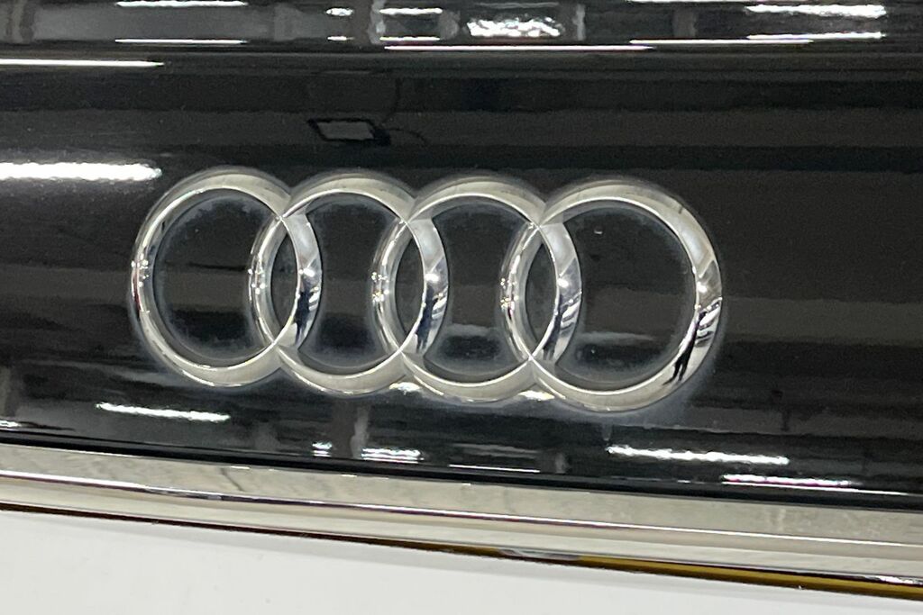 Audi A6 Saloon 2L Sport Black #35