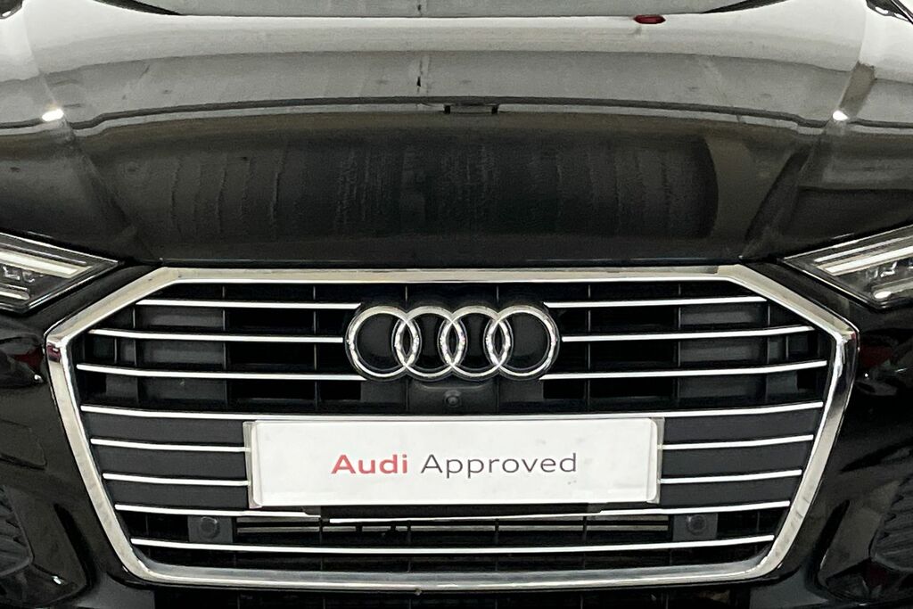 Audi A6 Saloon 2L Sport Black #39