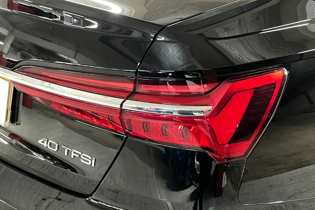 Audi A6 Saloon 2L Sport Black #18