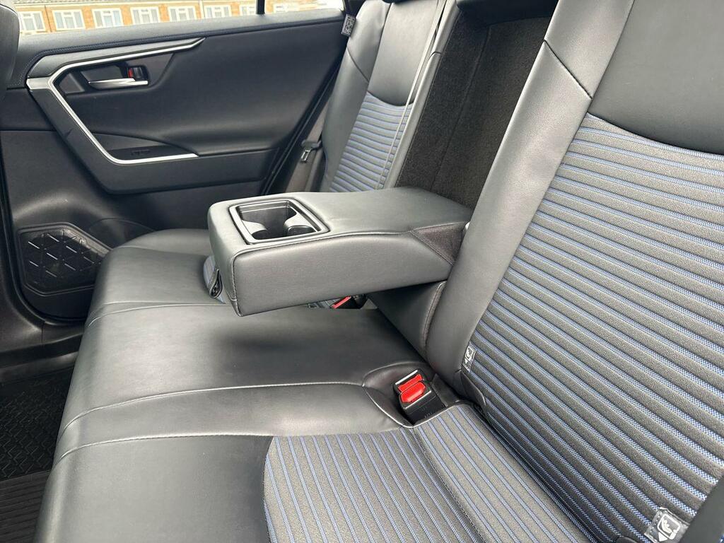 Toyota Rav 4 Black #43
