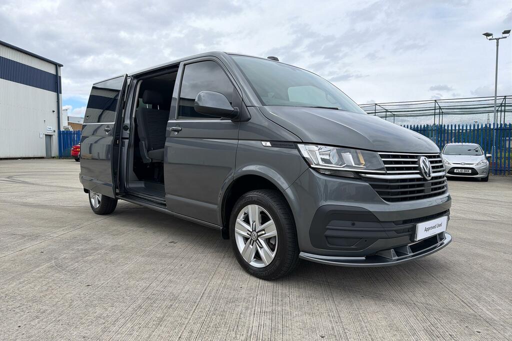Volkswagen Transporter Shuttle 2.0 Tdi 110Ps S Minibus Red #29