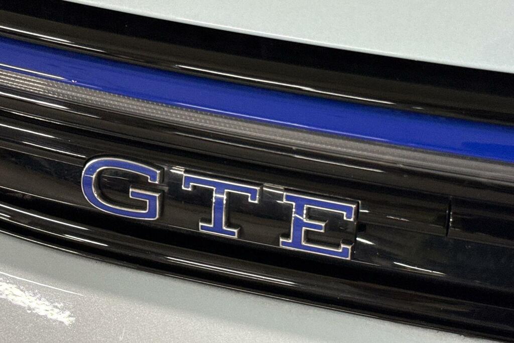 Volkswagen e-Golf 1.5 Etsi Life Dsg Blue #33