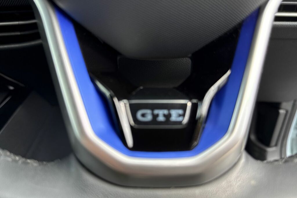 Volkswagen e-Golf 1.5 Etsi Life Dsg Blue #24
