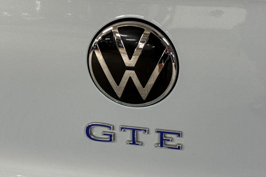Volkswagen e-Golf 1.5 Etsi Life Dsg Blue #36
