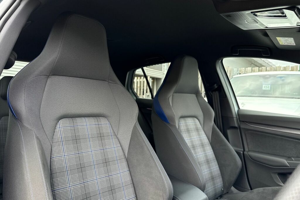 Volkswagen e-Golf 1.5 Etsi Life Dsg Blue #25