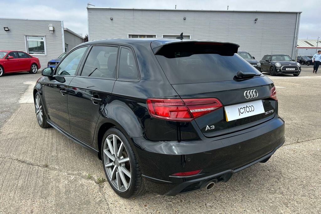 Audi A3 Black Edition 30 Tfsi 116 Ps 6-Speed White #23