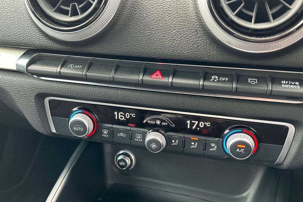 Audi A3 Black Edition 30 Tfsi 116 Ps 6-Speed White #38