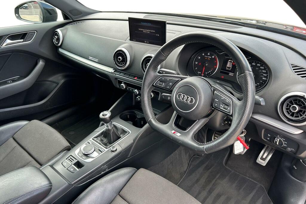 Audi A3 Black Edition 30 Tfsi 116 Ps 6-Speed White #6