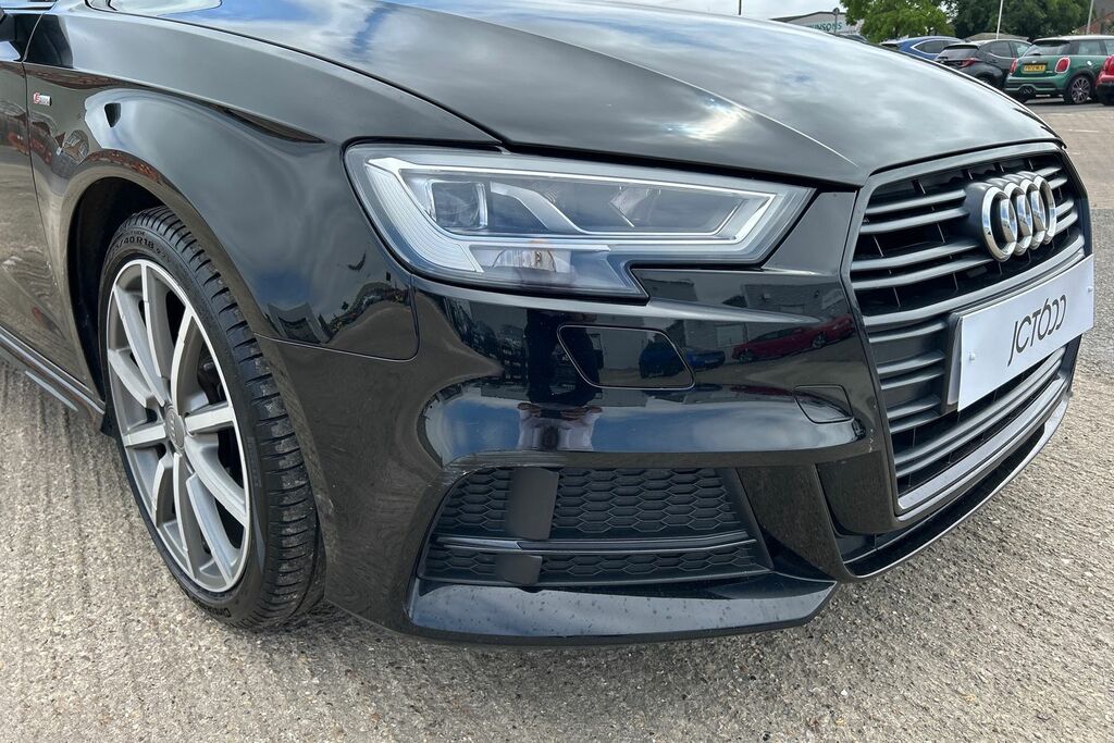 Audi A3 Black Edition 30 Tfsi 116 Ps 6-Speed White #29