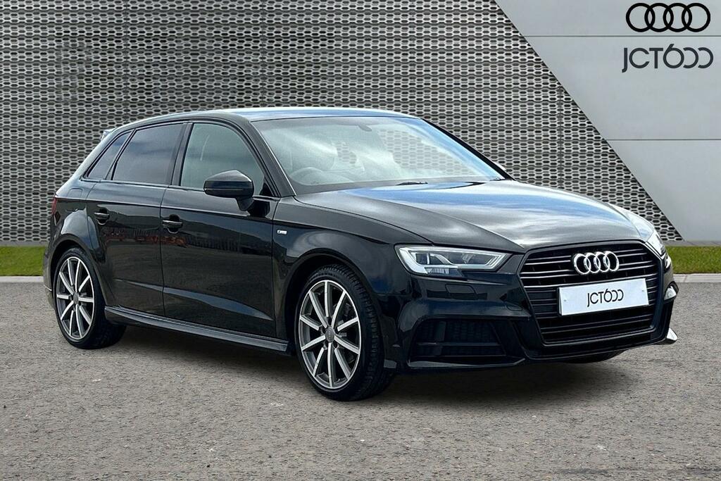 Audi A3 Black Edition 30 Tfsi 116 Ps 6-Speed White #1