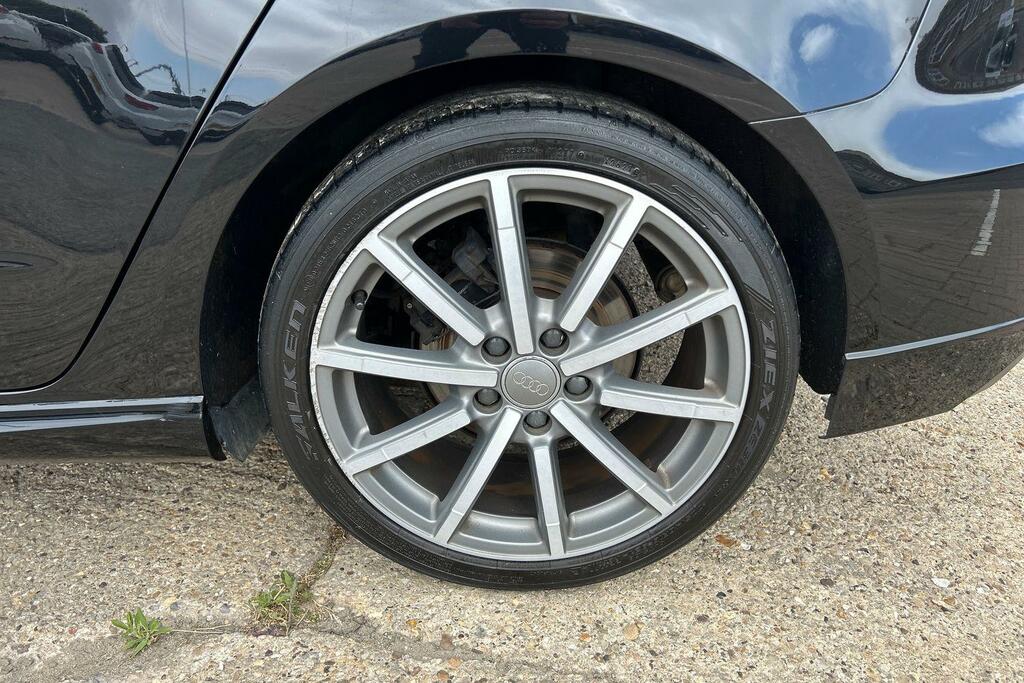 Audi A3 Black Edition 30 Tfsi 116 Ps 6-Speed White #27