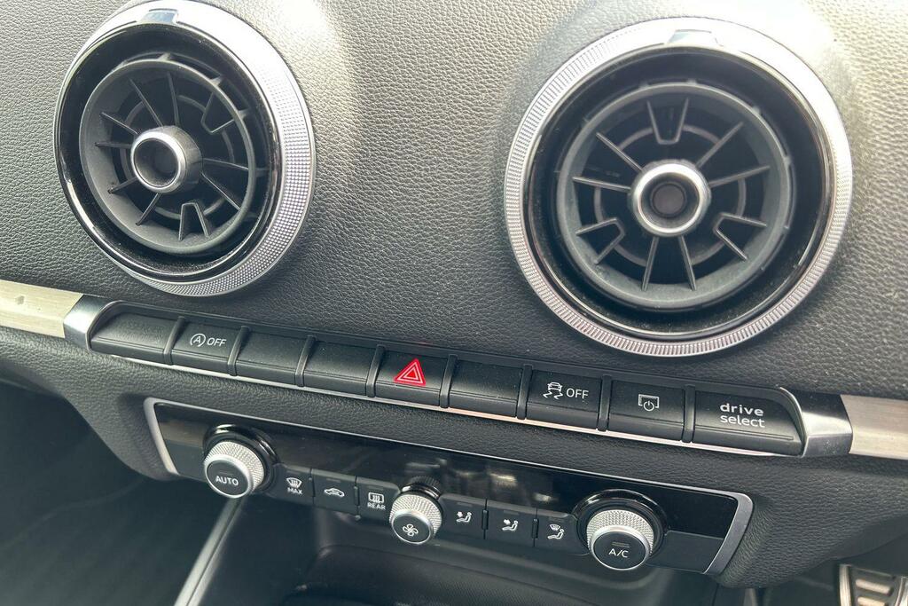 Audi A3 Black Edition 30 Tfsi 116 Ps 6-Speed White #45