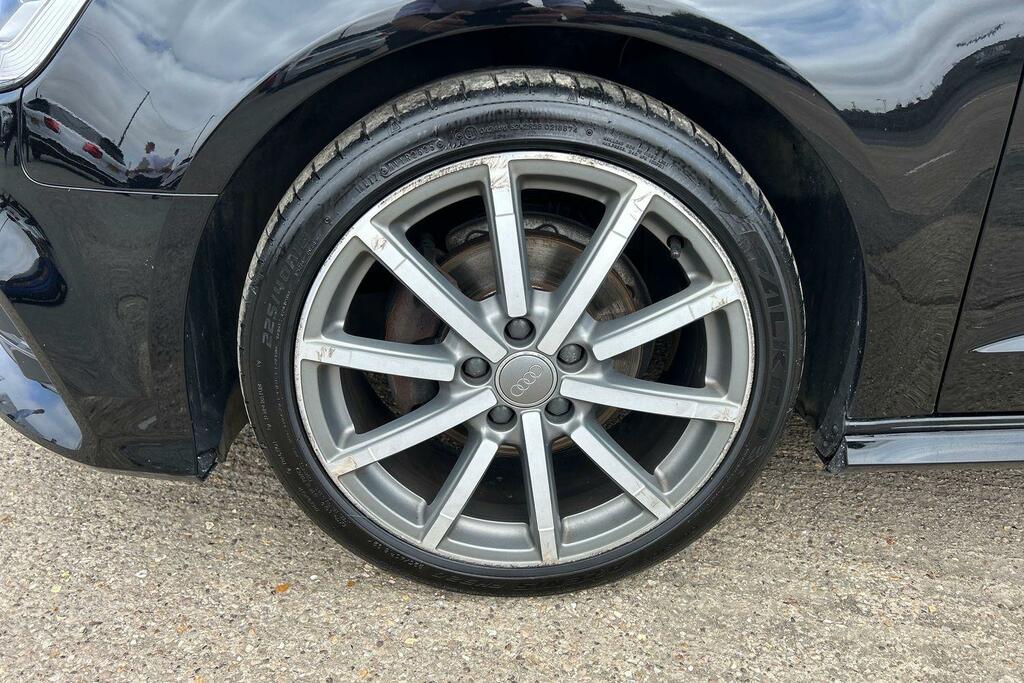 Audi A3 Black Edition 30 Tfsi 116 Ps 6-Speed White #26