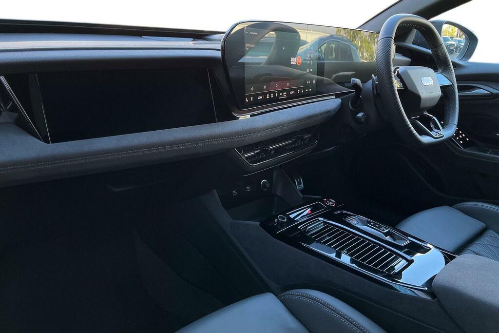 Audi E-tron 285Kw Quattro 100Kwh Edition 1 White #2