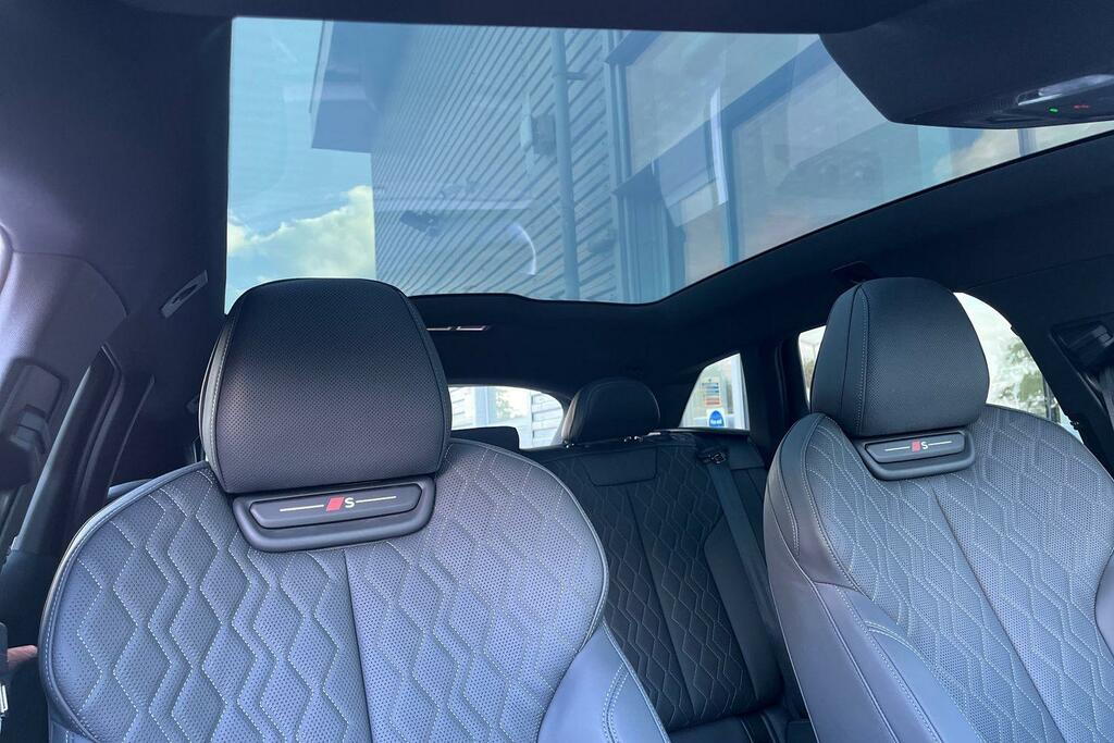 Audi E-tron 285Kw Quattro 100Kwh Edition 1 White #25