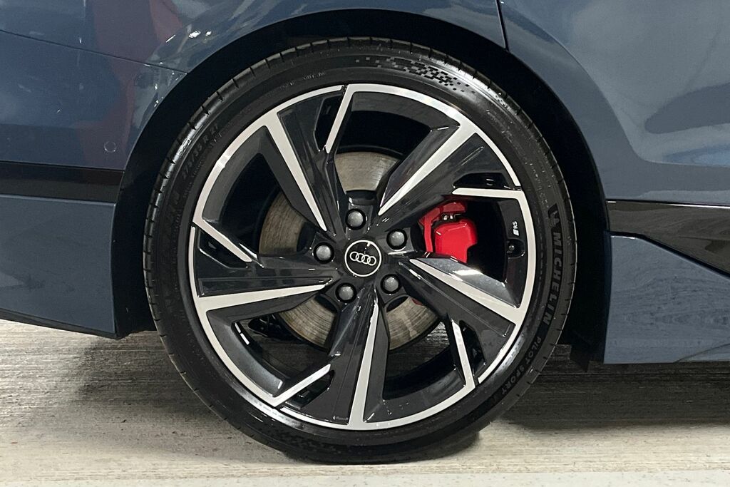 Audi E-tron 285Kw Quattro 100Kwh Edition 1 White #5