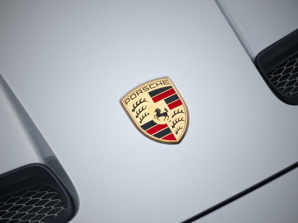 Porsche 911 911 Carrera Black #15