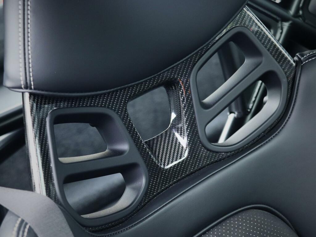 Porsche 911 911 Carrera Black #26