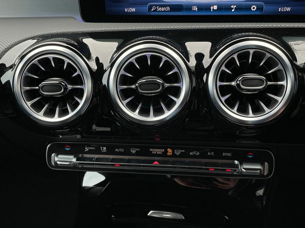 Mercedes-Benz CLA Class 220D Amg Line Premium Plus Tip Black #48