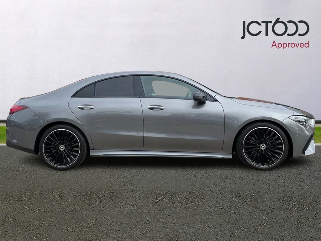 Mercedes-Benz CLA Class 220D Amg Line Premium Plus Tip Black #4