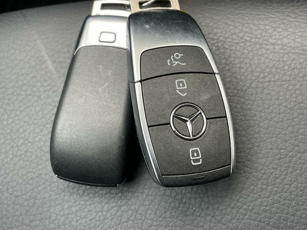 Mercedes-Benz CLA Class 220D Amg Line Premium Plus Tip Black #55