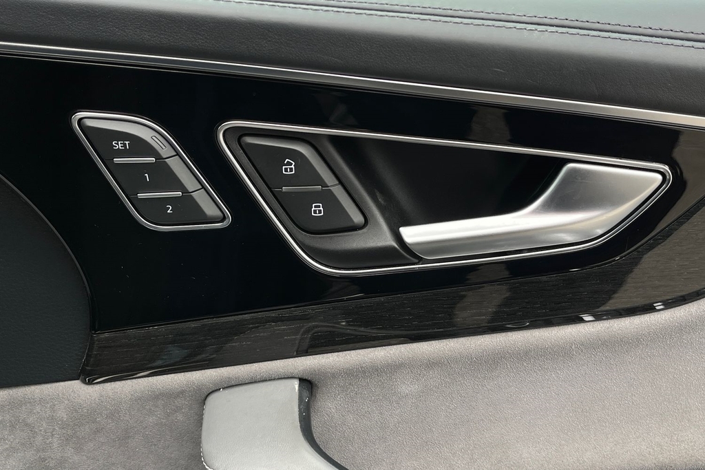 Audi Q7 Tdi Quattro S Line Black Edition White #38