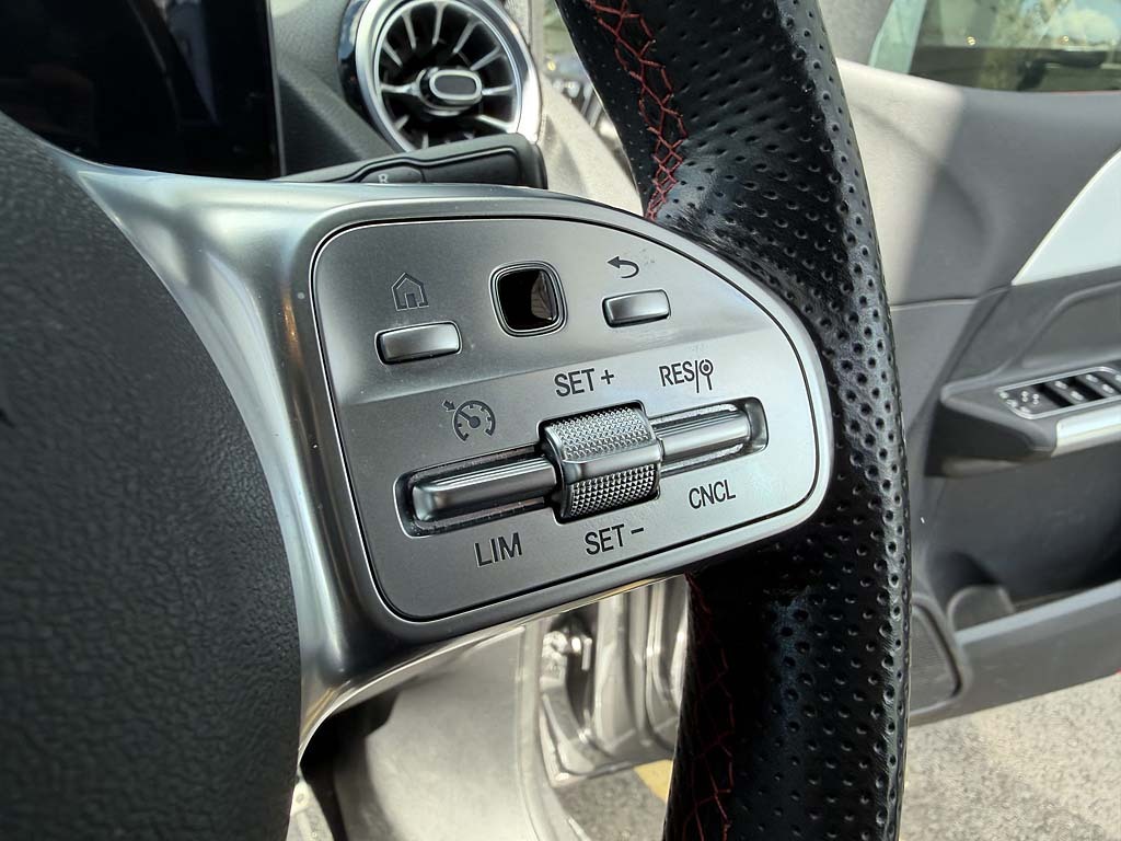 Mercedes-Benz B Class B200 Amg Line Premium Edition Black #24