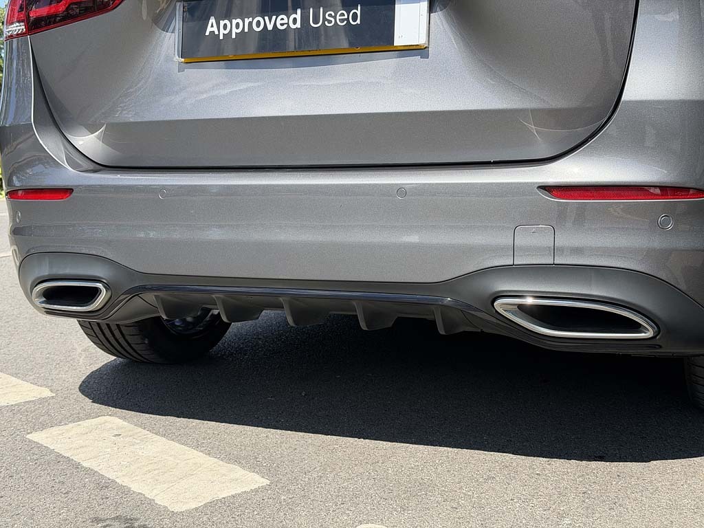 Mercedes-Benz B Class B200 Amg Line Premium Edition Black #17