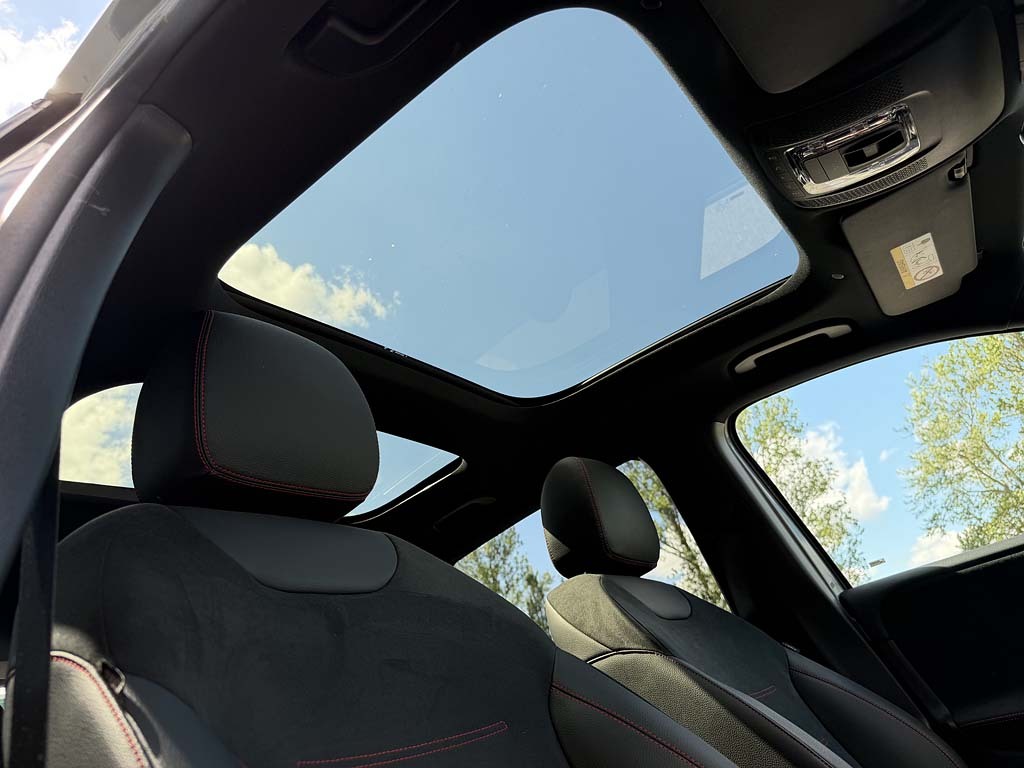 Mercedes-Benz B Class B200 Amg Line Premium Edition Black #38