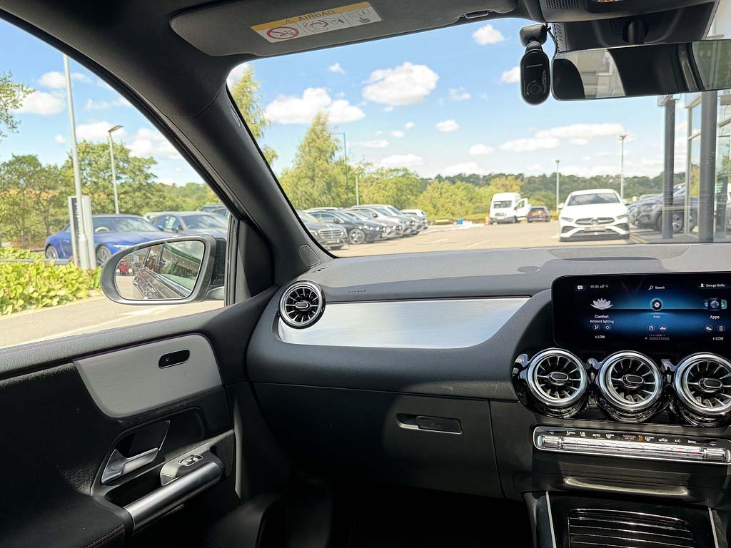 Mercedes-Benz B Class B200 Amg Line Premium Edition Black #40