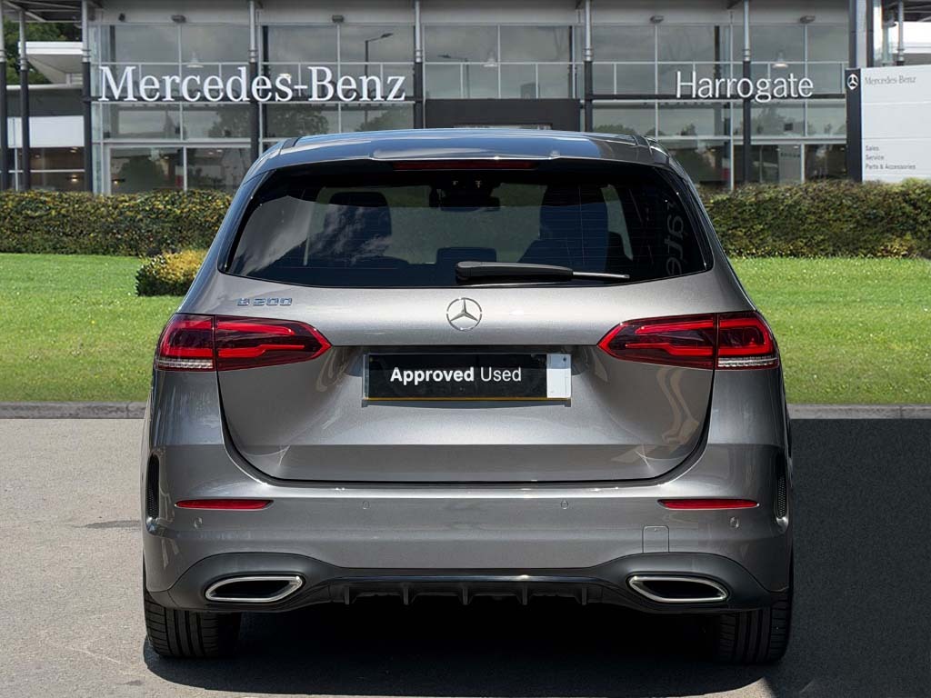 Mercedes-Benz B Class B200 Amg Line Premium Edition Black #10