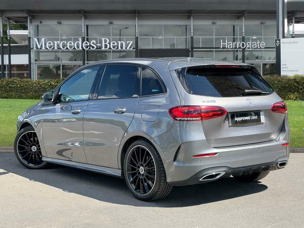 Mercedes-Benz B Class B200 Amg Line Premium Edition Black #2