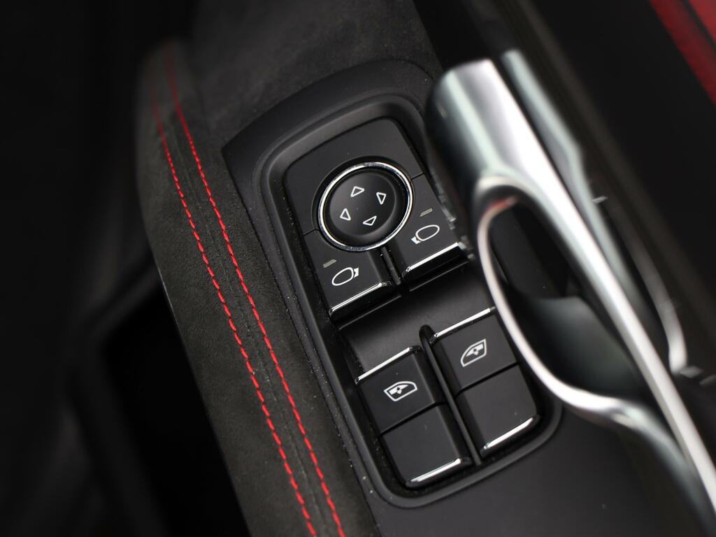 Porsche 718 Cayman 4.0 Gts Pdk Silver #30