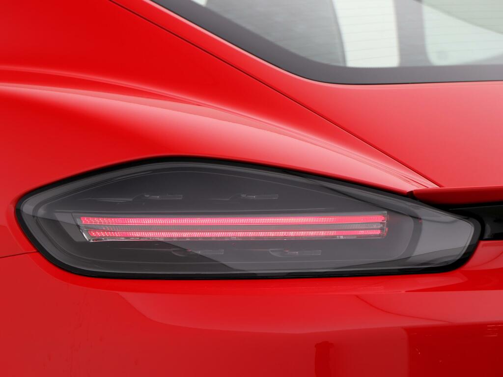 Porsche 718 Cayman 4.0 Gts Pdk Silver #24