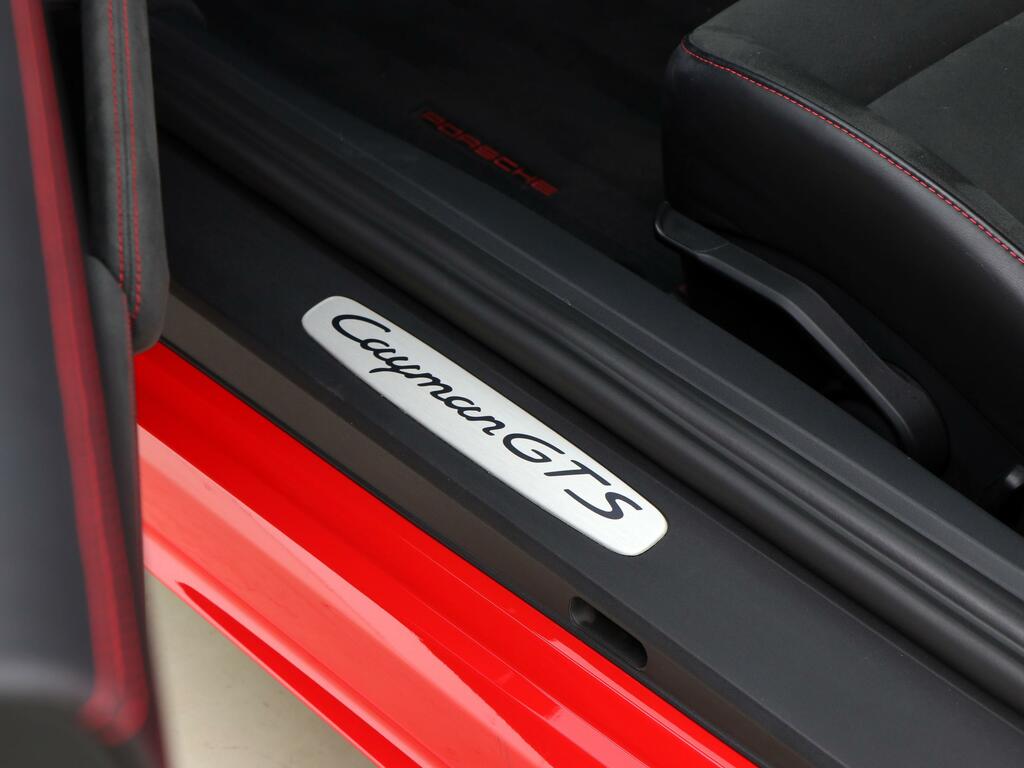 Porsche 718 Cayman 4.0 Gts Pdk Silver #47