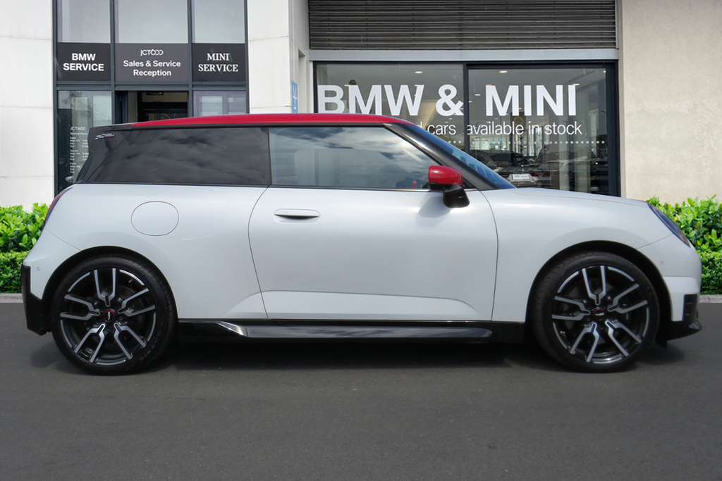 Mini Hatch F56 Mini 3-Door Hatch Cooper Classic Lci II Silver #3