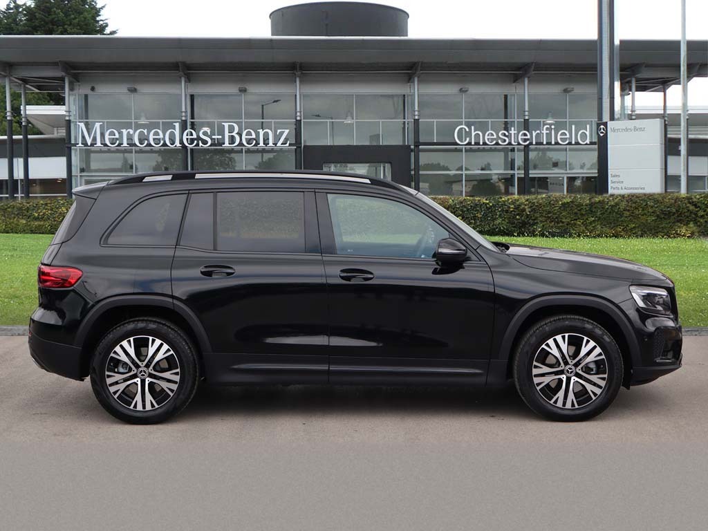 Mercedes-Benz GLB Class Glb 200 D Amg Line Premium 7 Seats Black #6