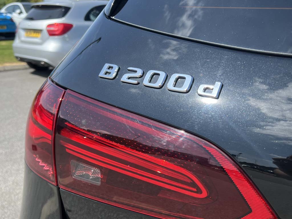 Mercedes-Benz B Class B200 Amg Line Executive Black #20